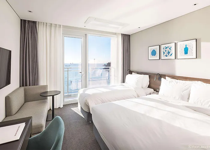 Grab The Ocean Songdo 4*