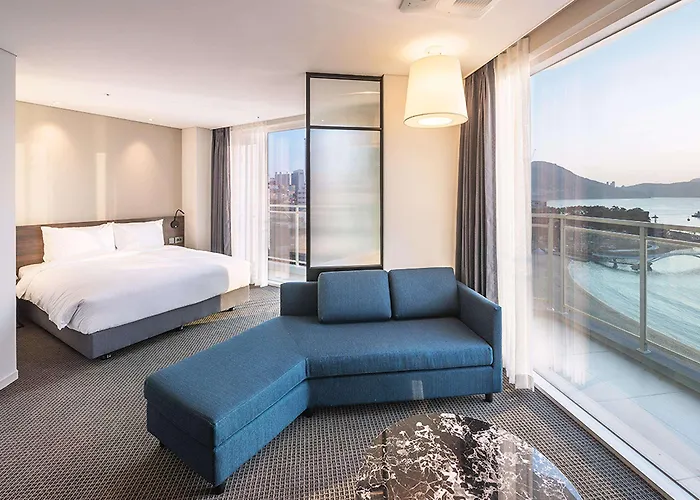 Grab The Ocean Songdo 4* 釜山