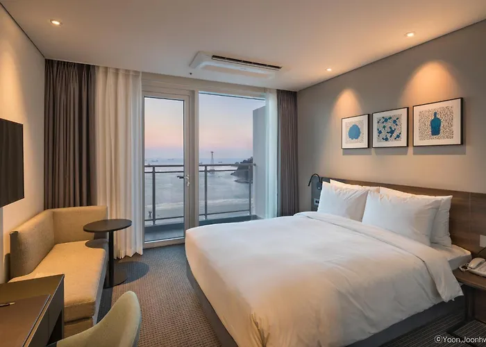 Grab The Ocean Songdo 4*